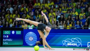 app f ball raffaeli sofia ita sfe06056 copia simone ferraro ph